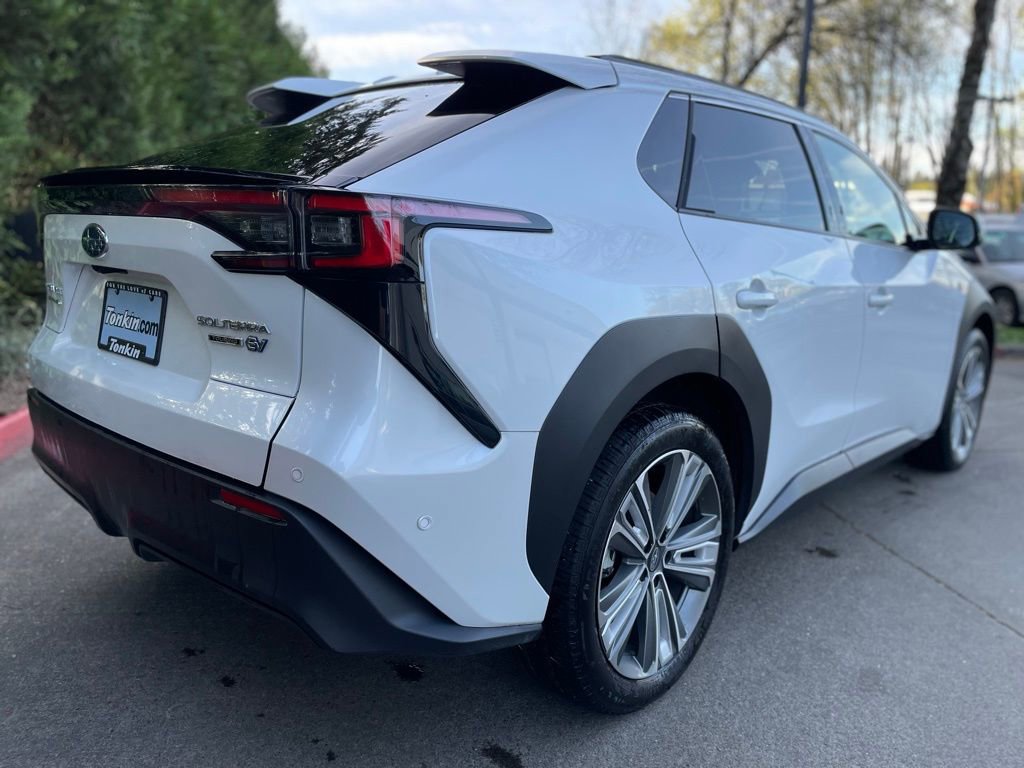 Used 2025 Subaru Solterra Touring w/ Touring Package image 4