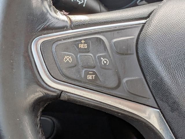 Used 2019 Chevrolet Equinox LT image 18