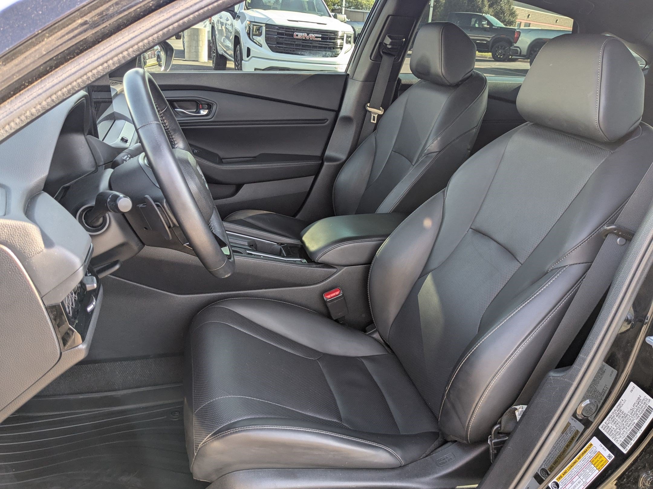 Used 2023 Honda Accord Sport image 30