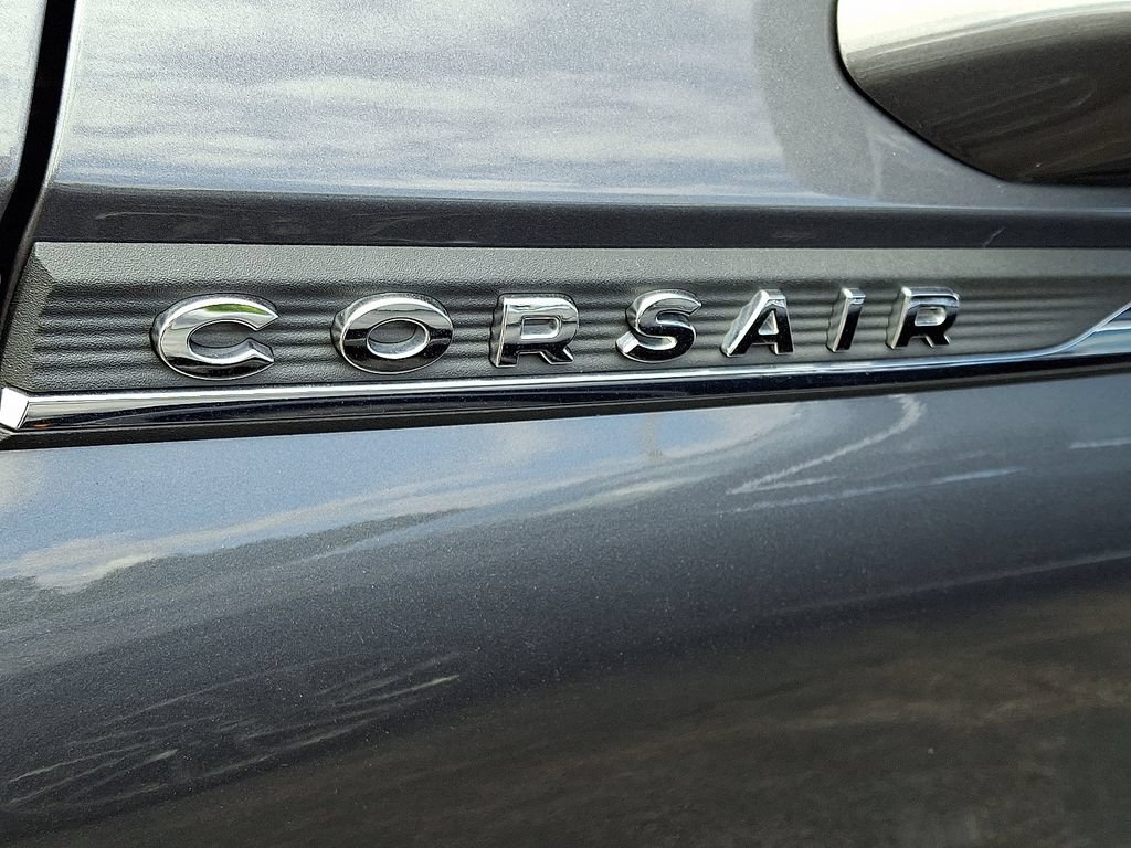 Used 2022 Lincoln Corsair AWD w/ Equipment Group 101A image 29