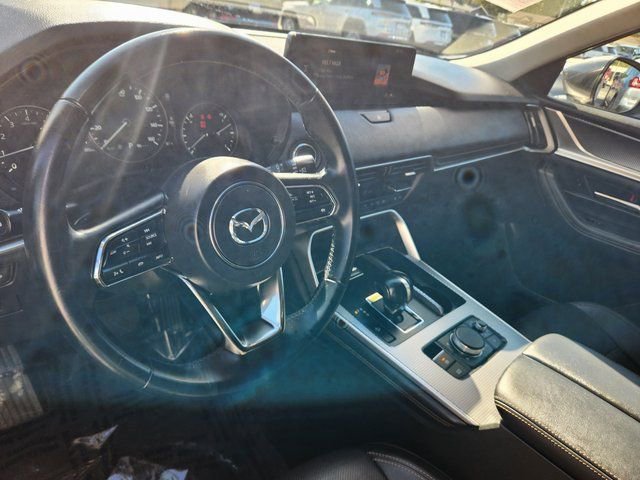 Used 2024 MAZDA CX-90 3.3 Turbo w/ Preferred Plus image 13