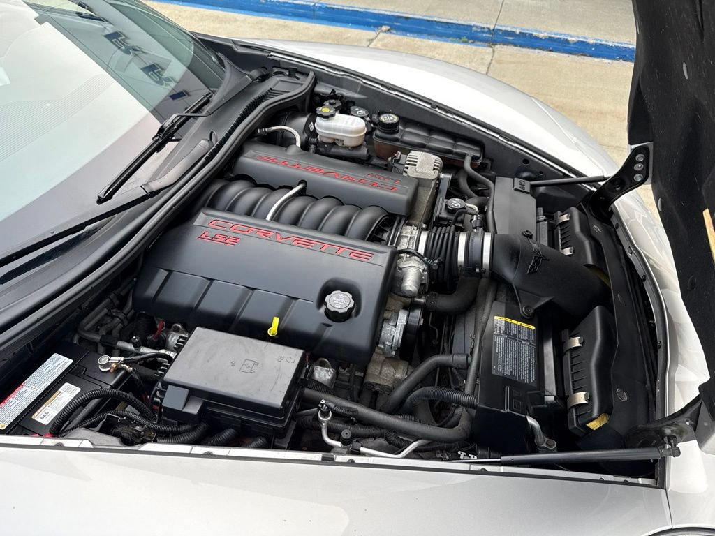 Used 2005 Chevrolet Corvette Convertible w/ Preferred Equipment Group RWD image 25