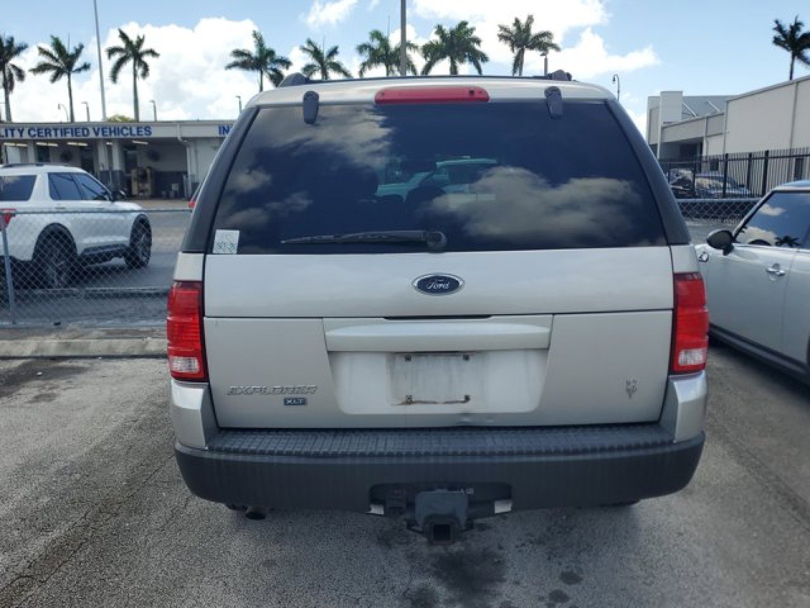 Used 2003 Ford Explorer XLT RWD image 6