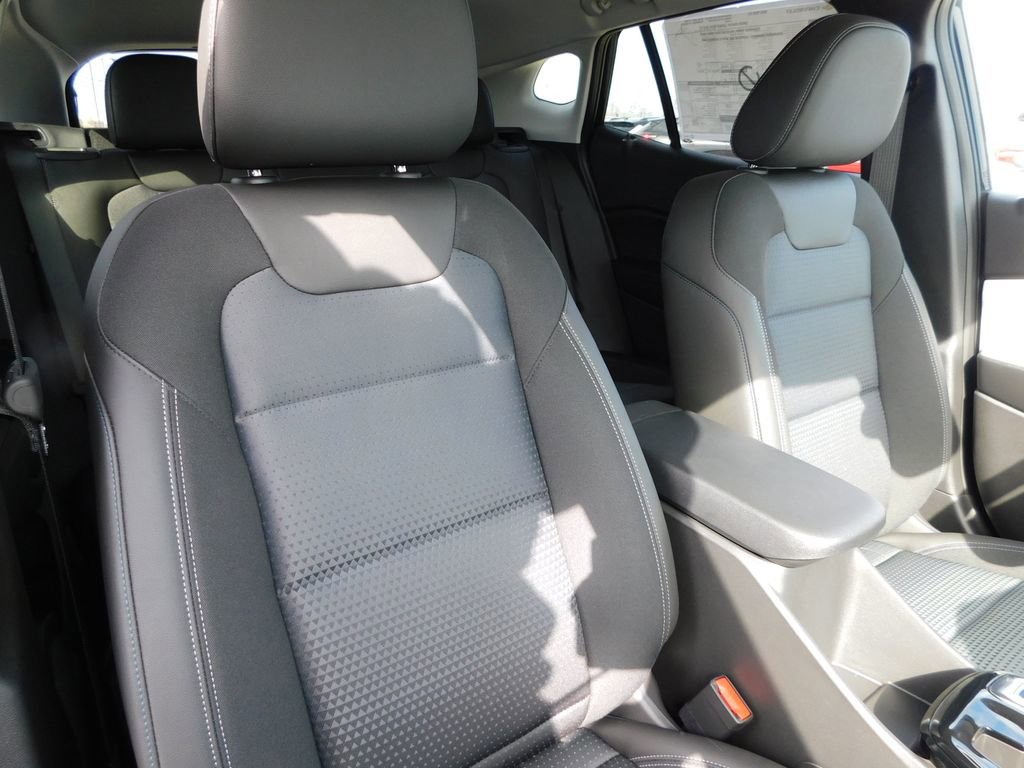 New 2026 Chevrolet Trax LT w/ Driver Confidence Package FWD image 18