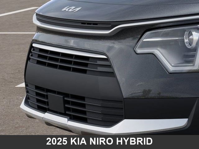 Used 2025 Kia Niro EX image 12