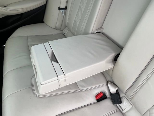 Used 2018 BMW M550i xDrive w/ Driving Assistance Package image 17