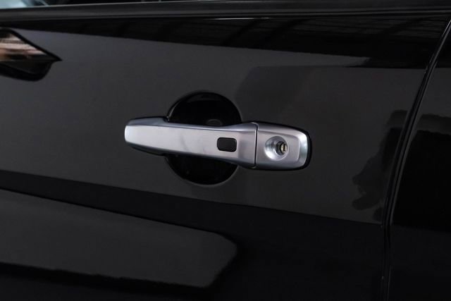 Used 2018 Ford Explorer Platinum image 37