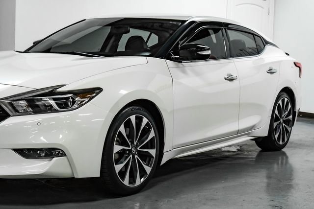 Used 2016 Nissan Maxima SR image 8