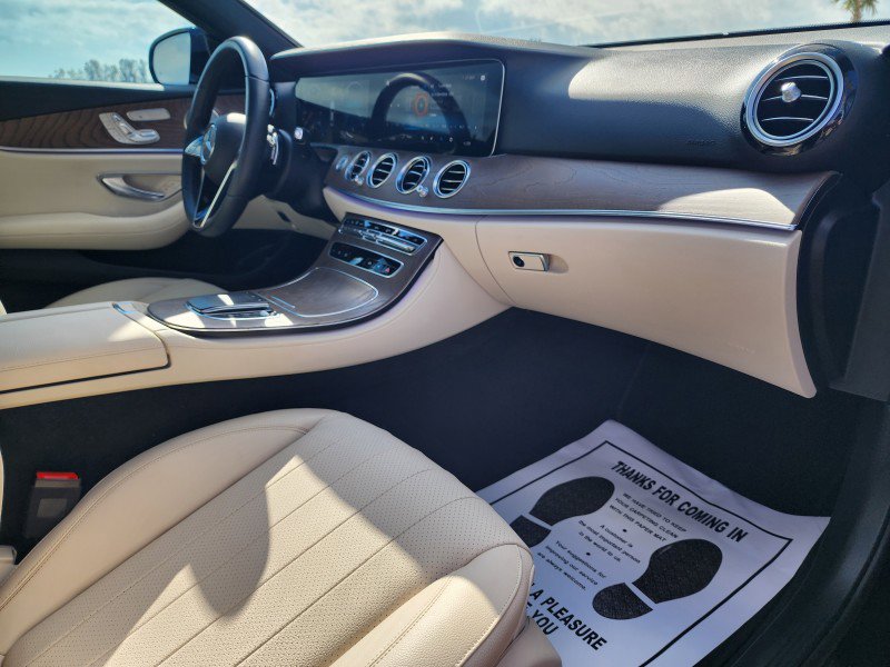 Used 2023 Mercedes-Benz E 350 4MATIC Sedan image 19
