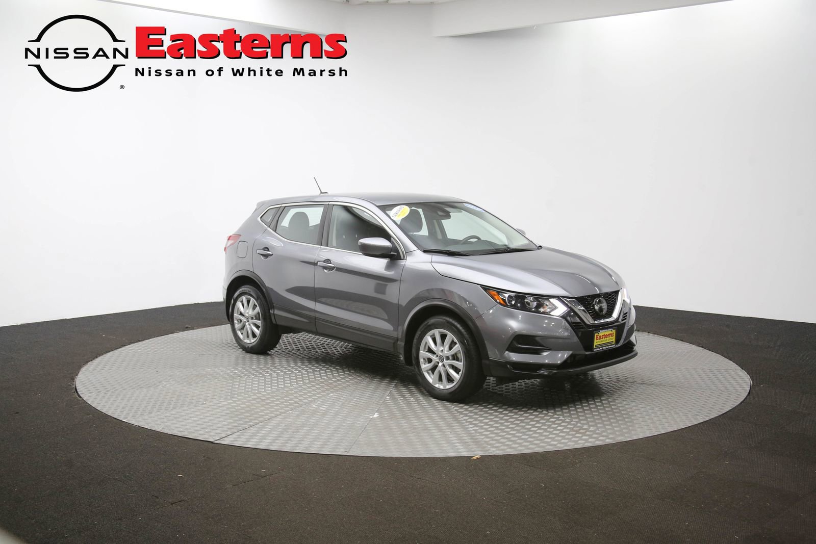 Used 2022 Nissan Rogue Sport S image 91