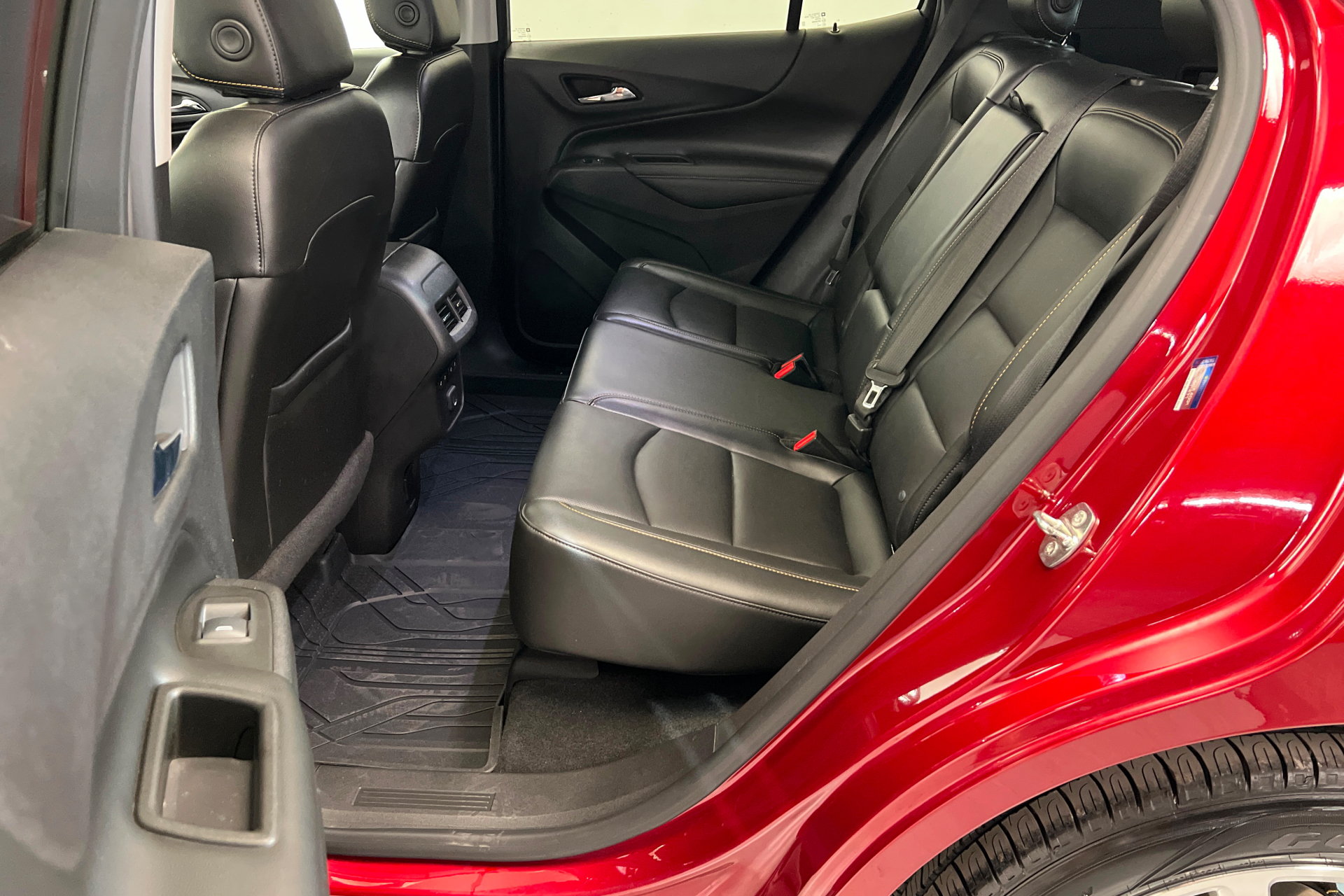 Used 2019 Chevrolet Equinox Premier AWD/4WD image 22