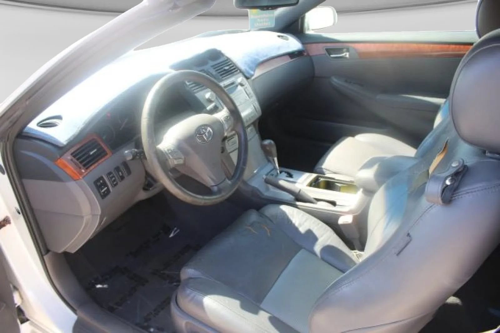 Used 2007 Toyota Solara SLE FWD image 6