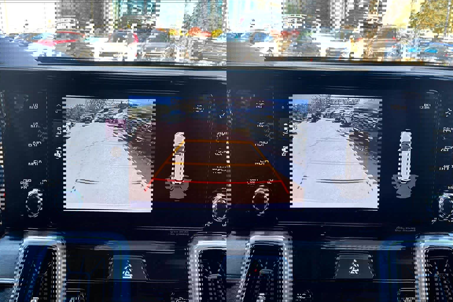 Used 2023 Kia Sorento SX image 29