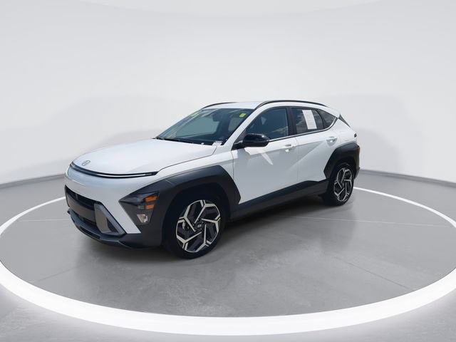 Certified 2026 Hyundai Kona SEL Premium FWD image 4
