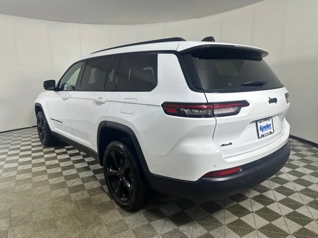 Used 2024 Jeep Grand Cherokee L Altitude AWD/4WD image 5