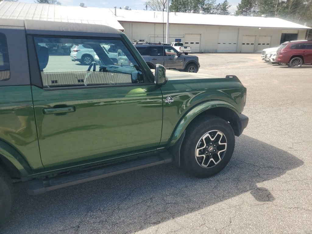 Used 2023 Ford Bronco Outer Banks image 7