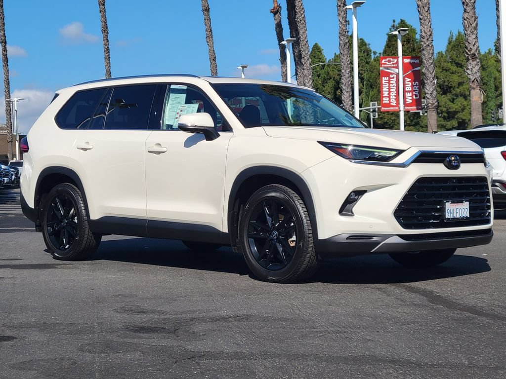 Used 2024 Toyota Grand Highlander AWD image 34