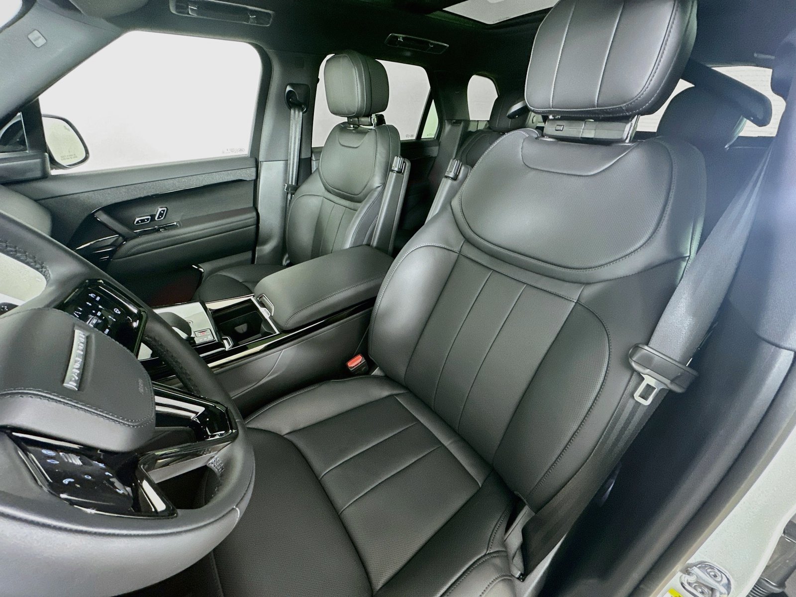New 2027 Land Rover Range Rover Sport Dynamic SE AWD/4WD image 35