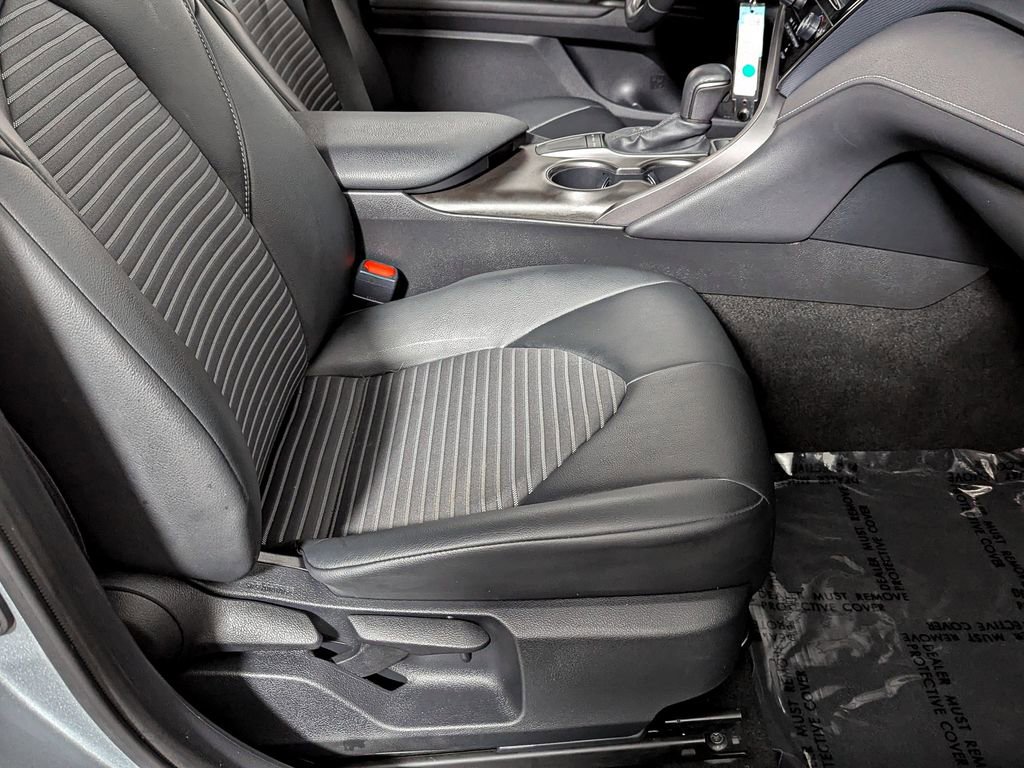 Used 2023 Toyota Camry SE image 25