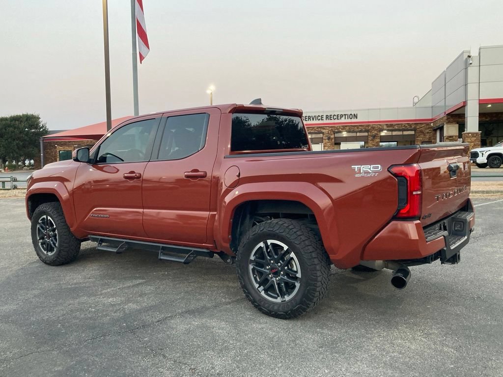 Certified 2025 Toyota Tacoma TRD Sport AWD/4WD image 7
