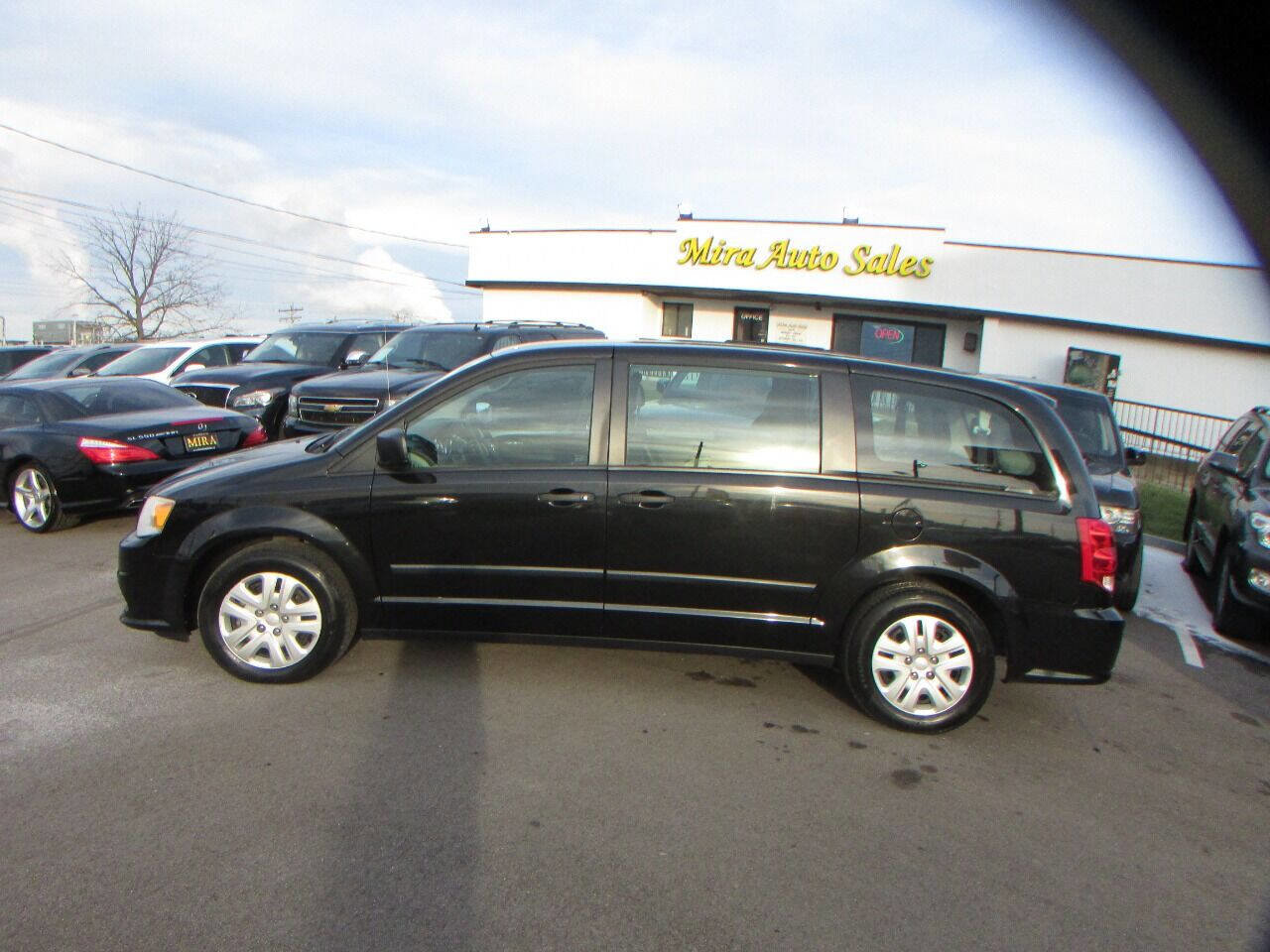 Used 2013 Dodge Grand Caravan American Value Package image 38