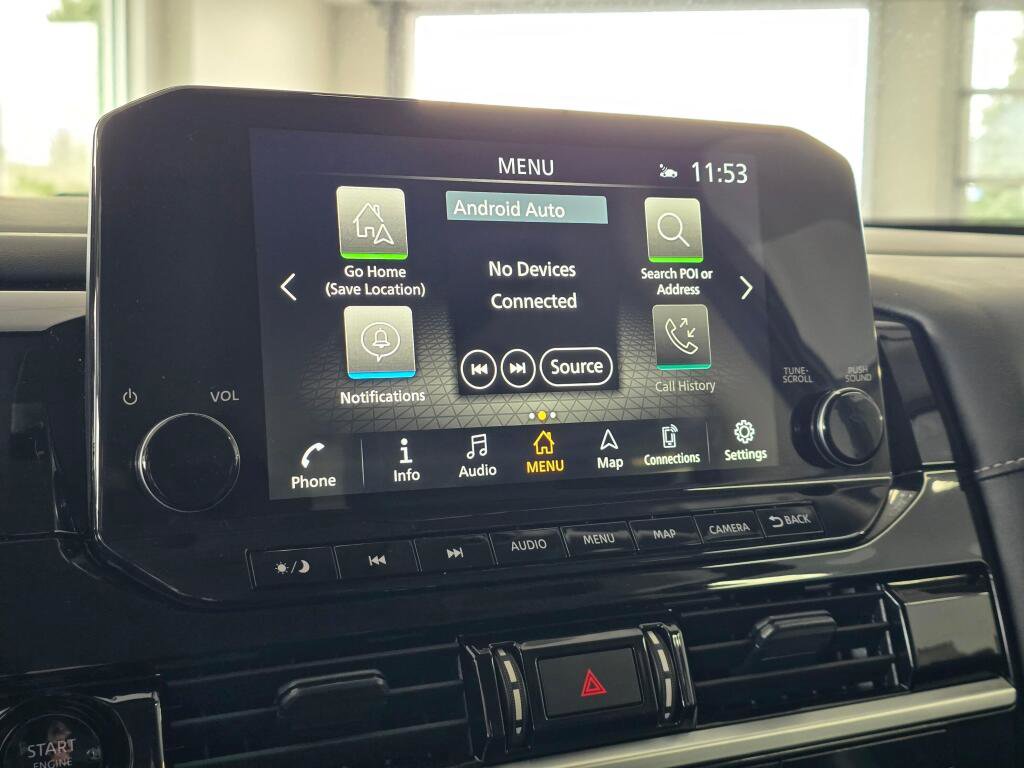 Used 2025 Nissan Pathfinder SL image 29