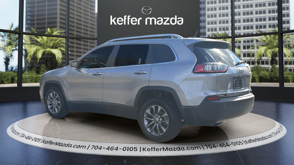 Used 2019 Jeep Cherokee Latitude Plus FWD image 5