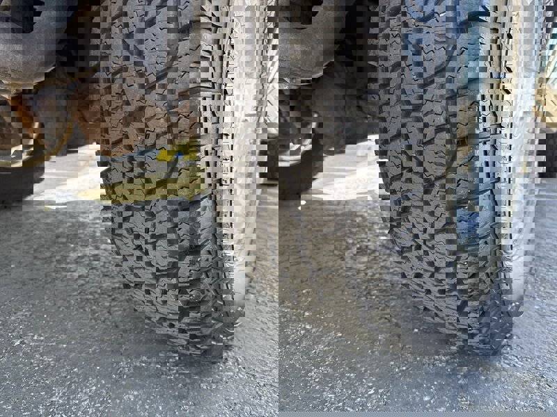 Used 2005 GMC Sierra 1500 SLT w/ Light Duty Power Package image 10