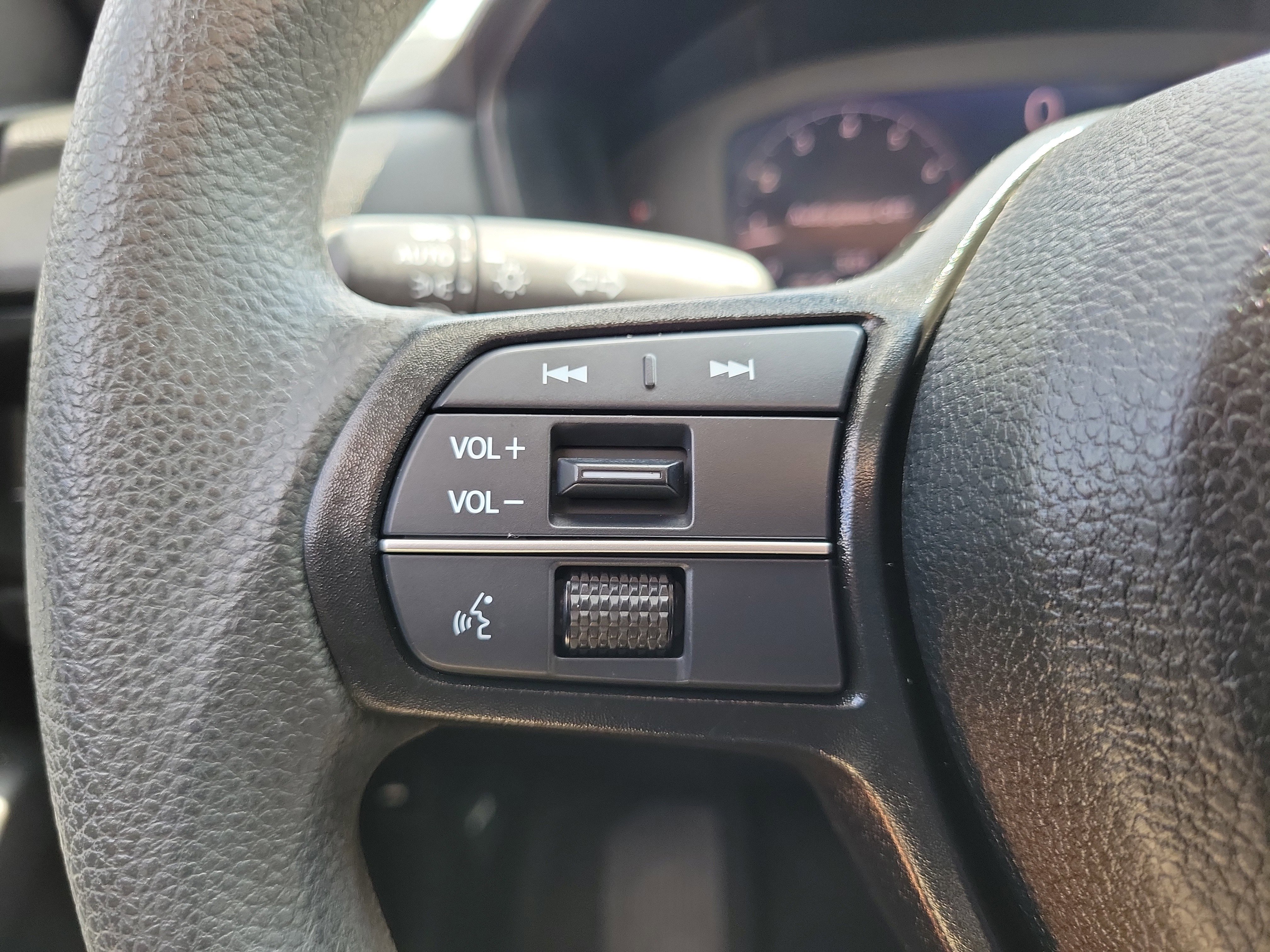 Used 2023 Honda Accord EX image 24