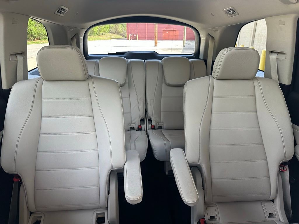 Used 2022 Mercedes-Benz GLS 450 4MATIC image 15