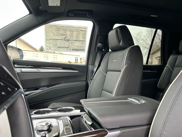 New 2026 Cadillac Escalade Luxury w/ Touring Package image 33