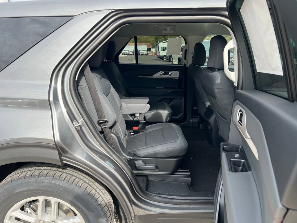 New 2026 Ford Explorer Active image 19