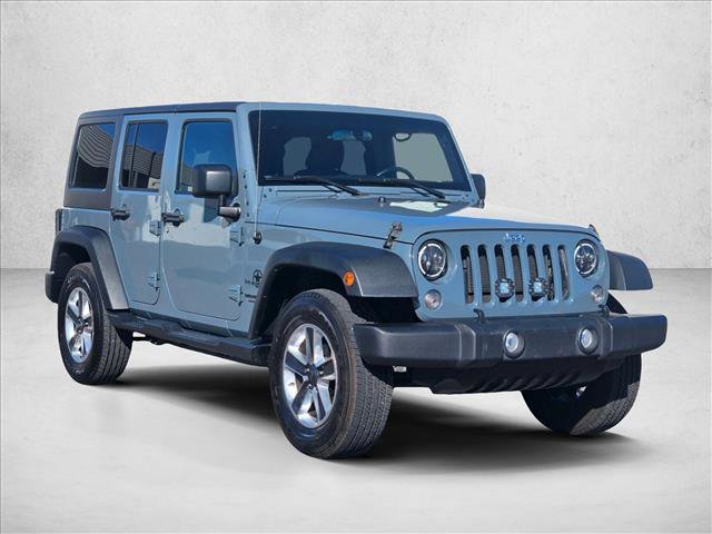 Used 2015 Jeep Wrangler Unlimited Sport w/ Connectivity Group AWD/4WD image 3