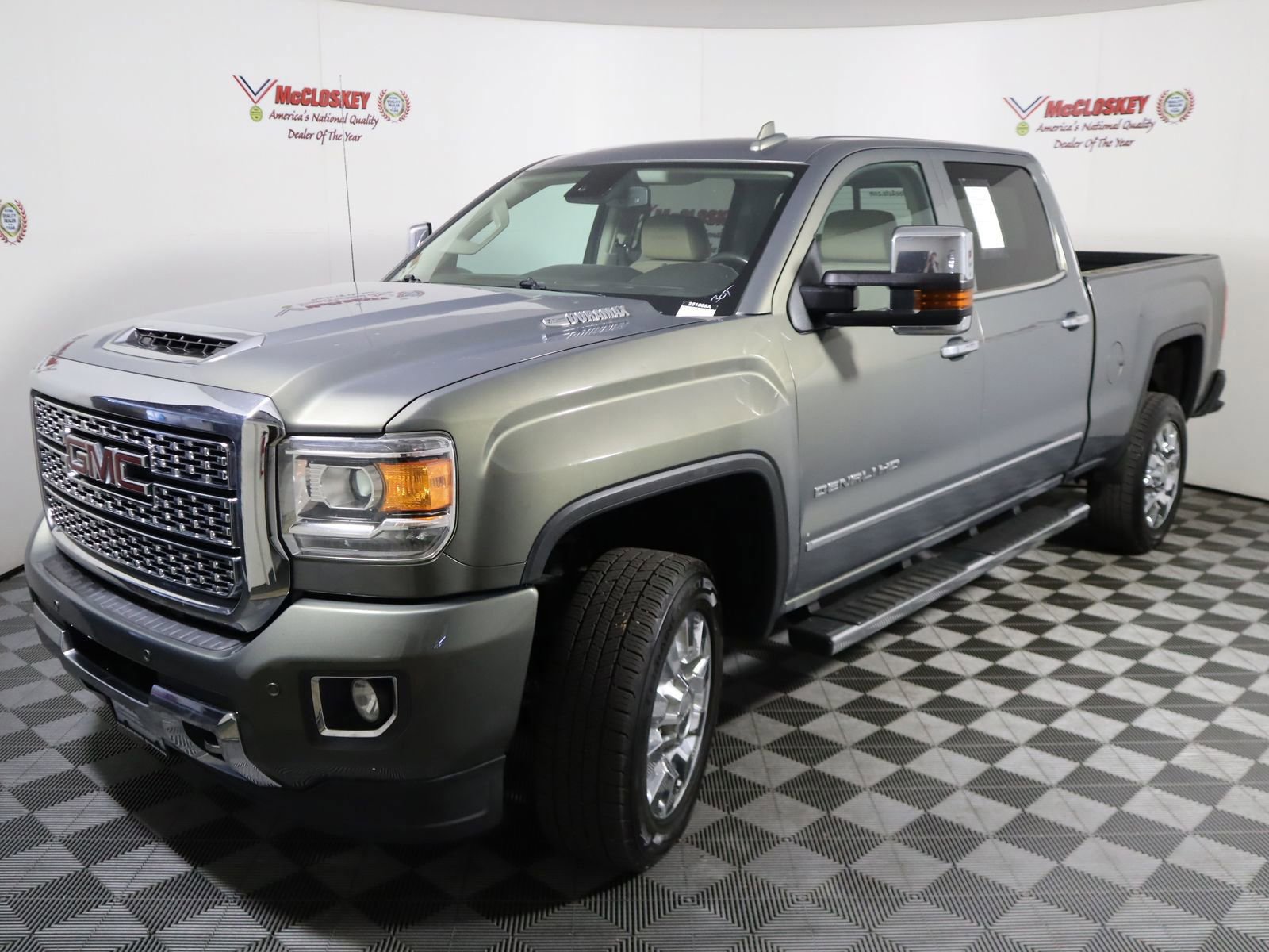 Used 2018 GMC Sierra 2500 Denali w/ Duramax Plus Package image 21