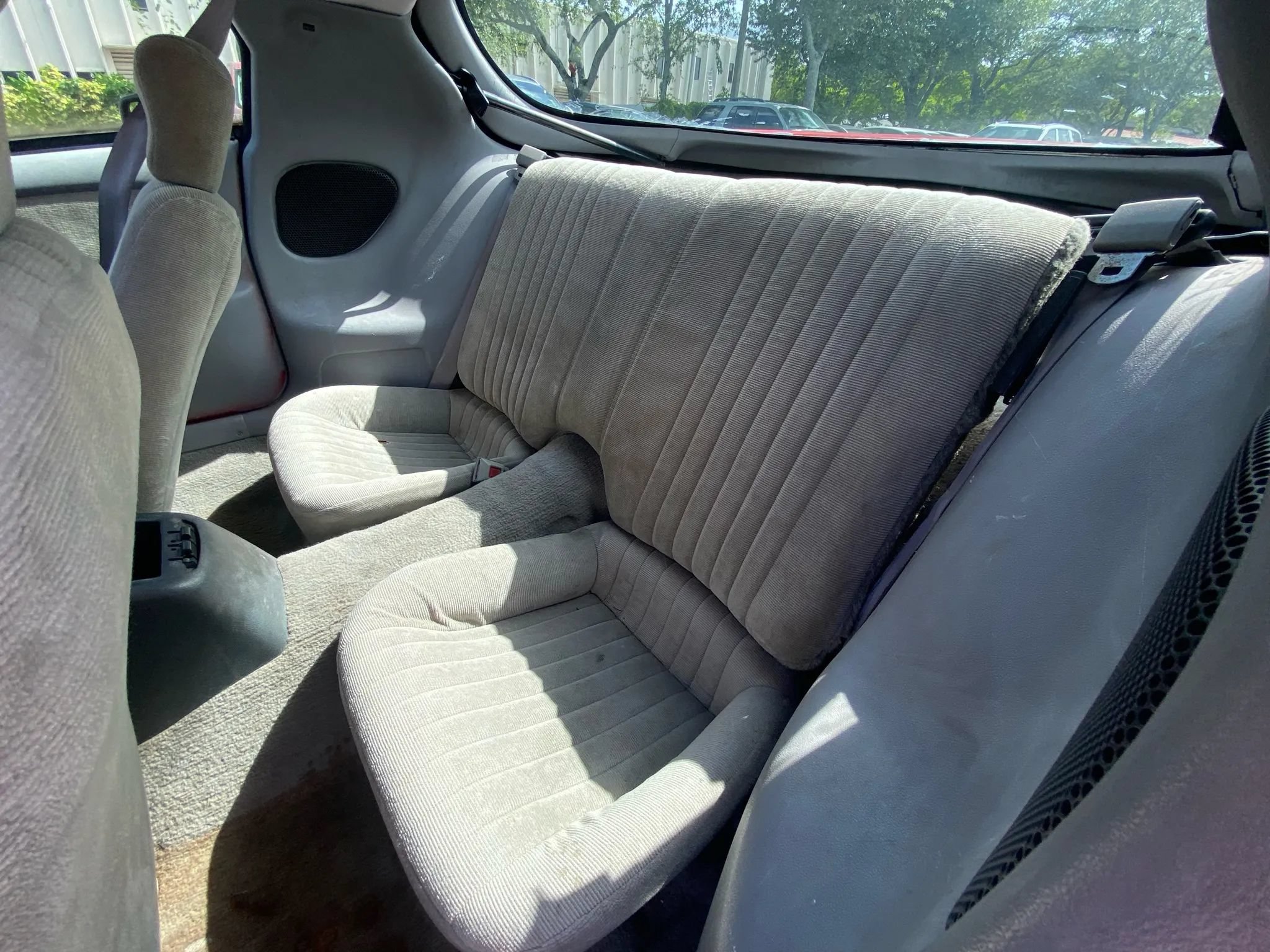Used 1994 Pontiac Firebird Formula RWD image 16