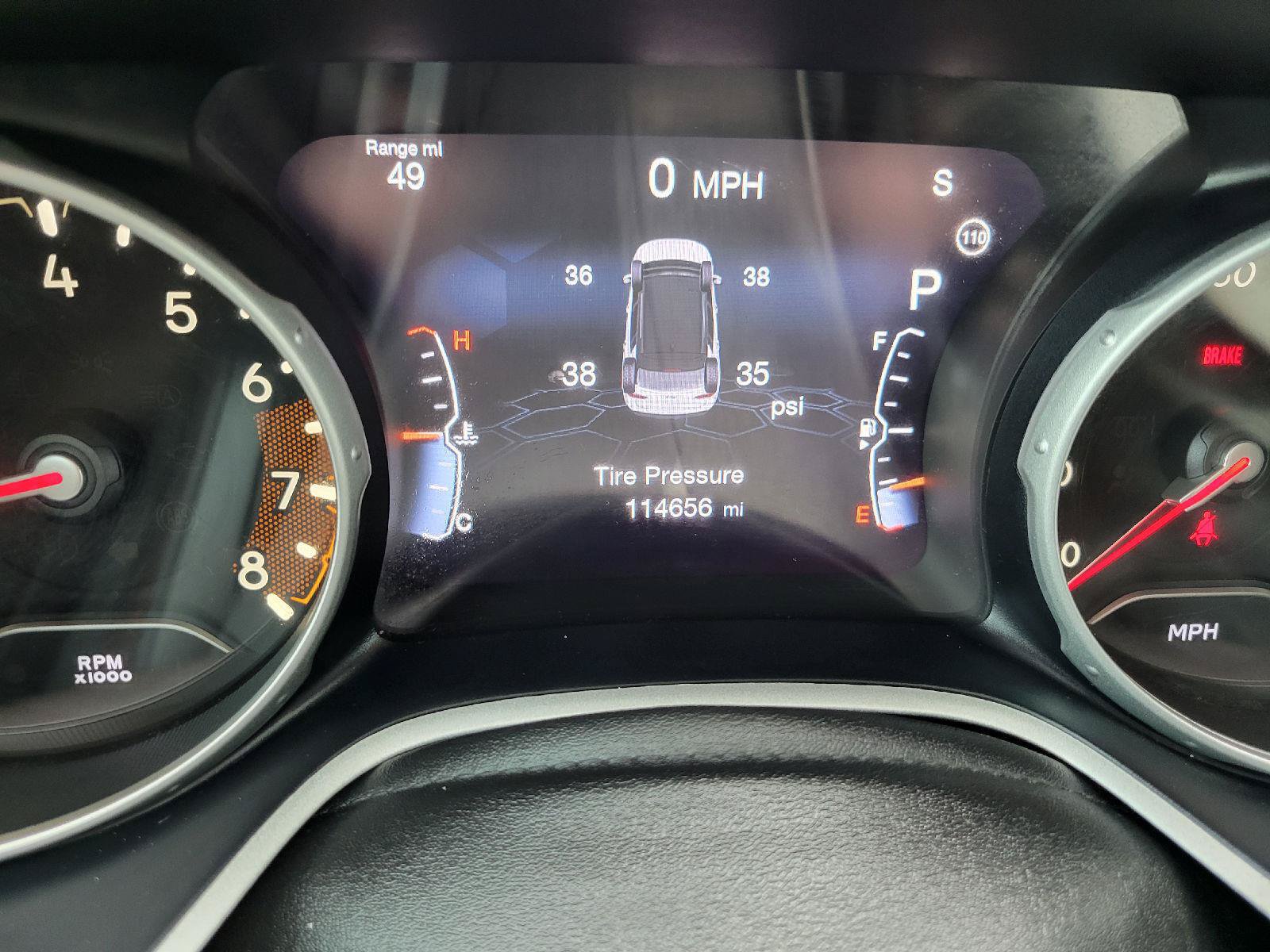 Used 2017 Jeep Compass Limited w/ Navigation Group AWD/4WD image 10