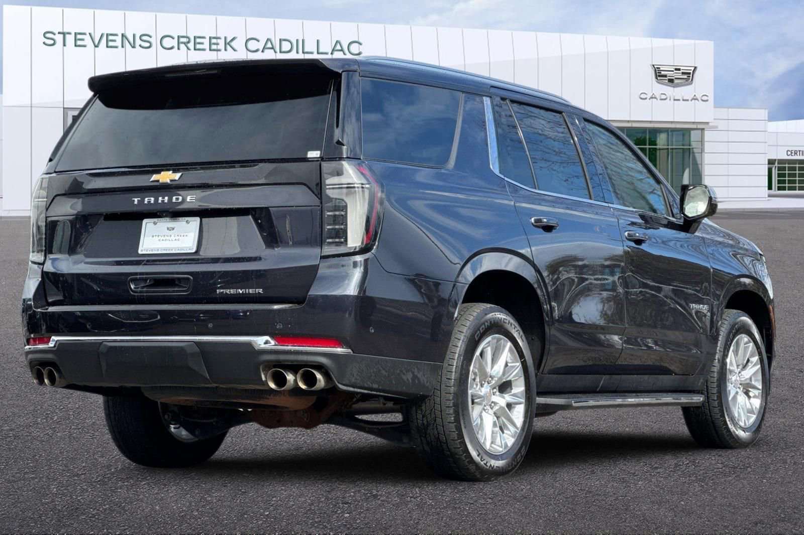 Used 2025 Chevrolet Tahoe Premier image 3