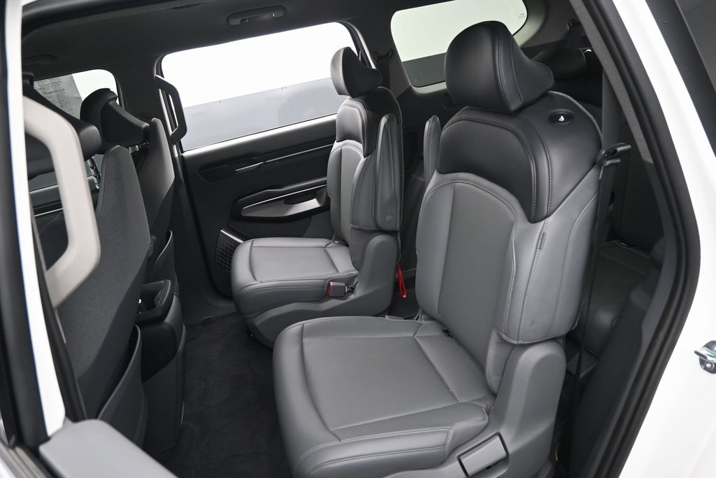 Used 2024 Kia EV9 Light Long Range image 33