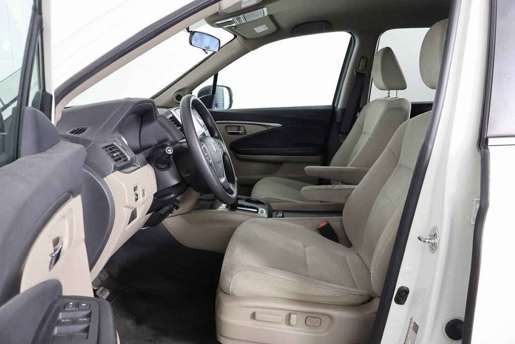 Used 2016 Honda Pilot EX image 8