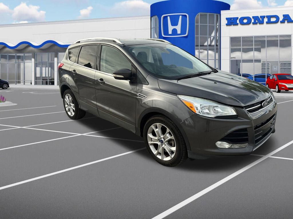 Used 2015 Ford Escape Titanium FWD image 1