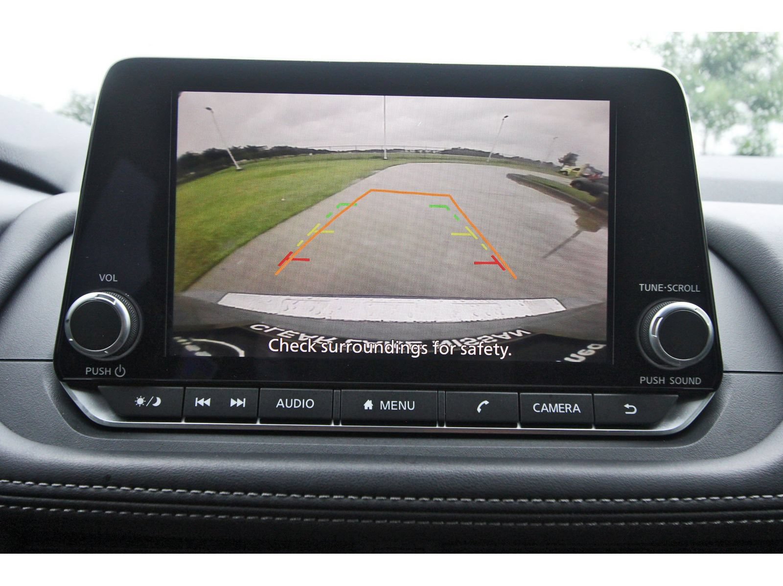 Certified 2026 Nissan Rogue SV FWD image 24