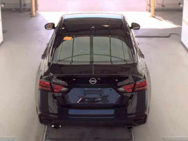 Used 2025 Nissan Altima 2.5 SR FWD image 6