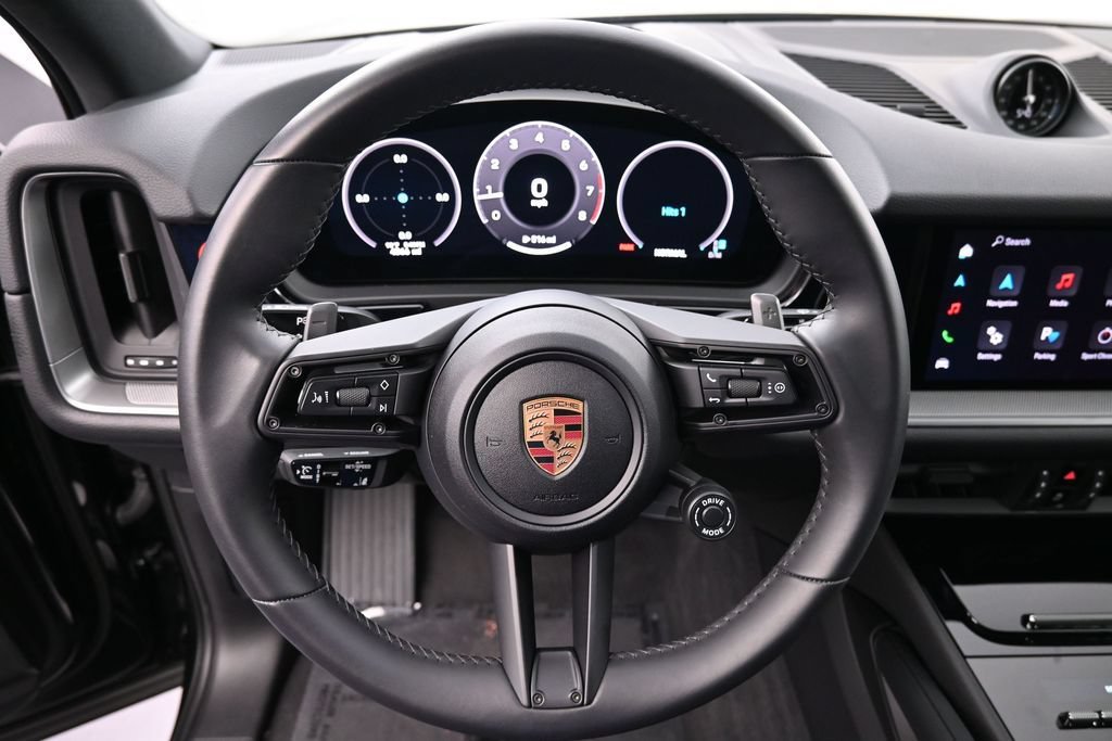 Certified 2025 Porsche Cayenne AWD/4WD image 12