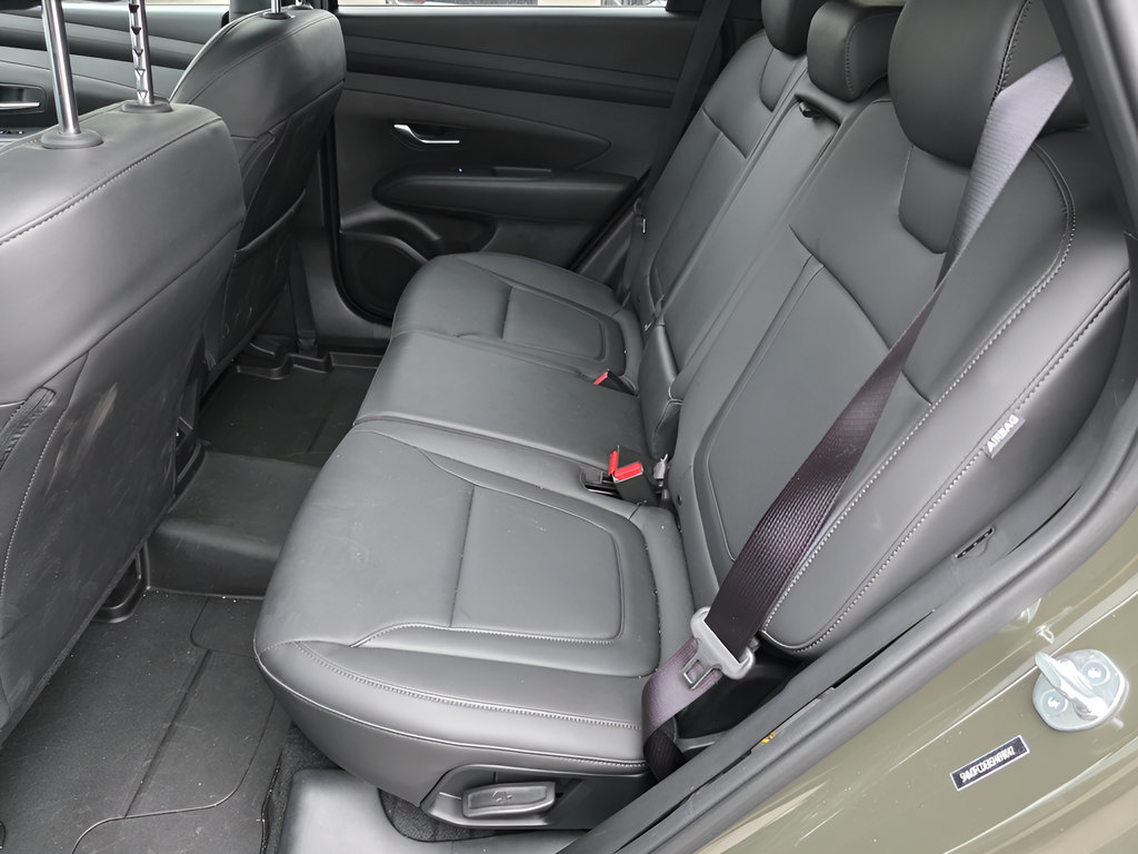 Certified 2025 Hyundai Tucson XRT AWD/4WD image 11