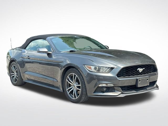 Used 2017 Ford Mustang Premium RWD image 9