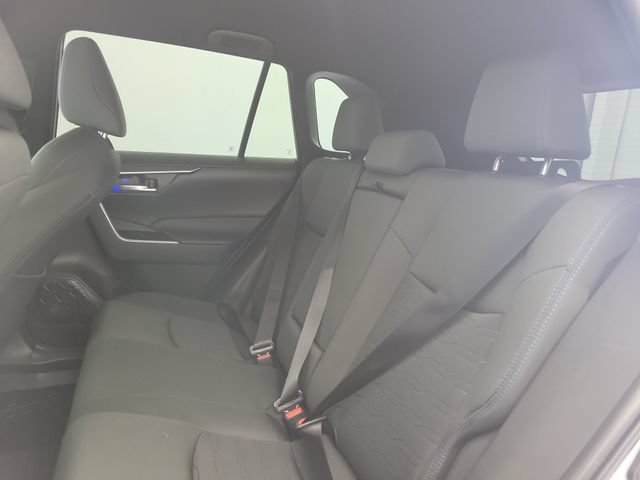 Used 2025 Toyota RAV4 SE AWD/4WD image 13