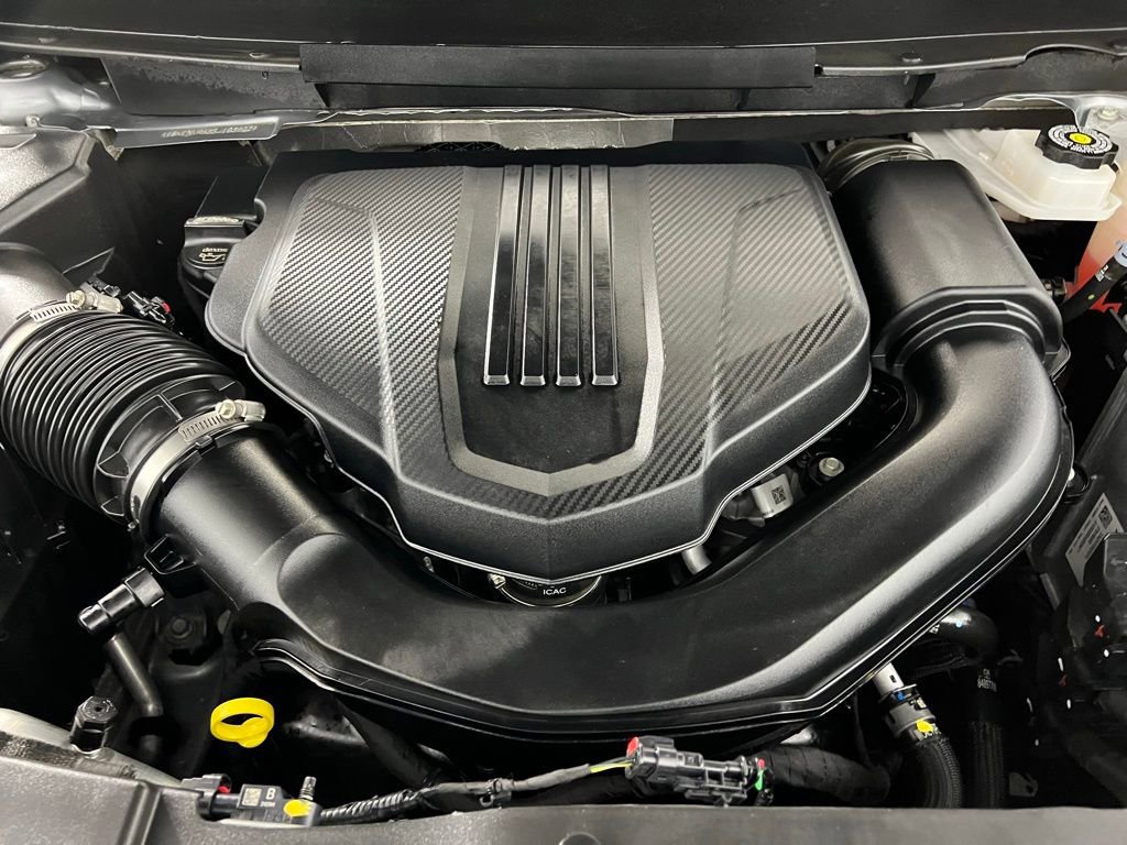 Used 2025 GMC Acadia Elevation image 36