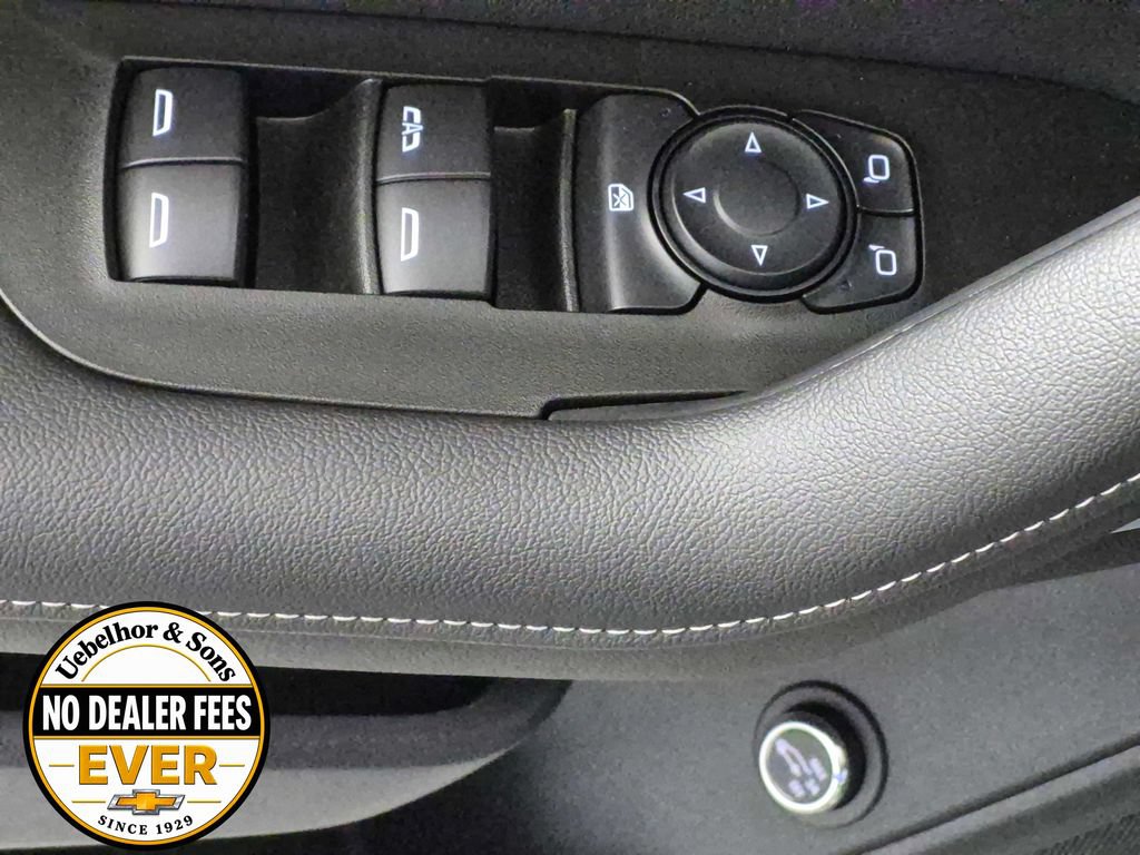 New 2026 Chevrolet Blazer LT w/ Convenience Package FWD image 16