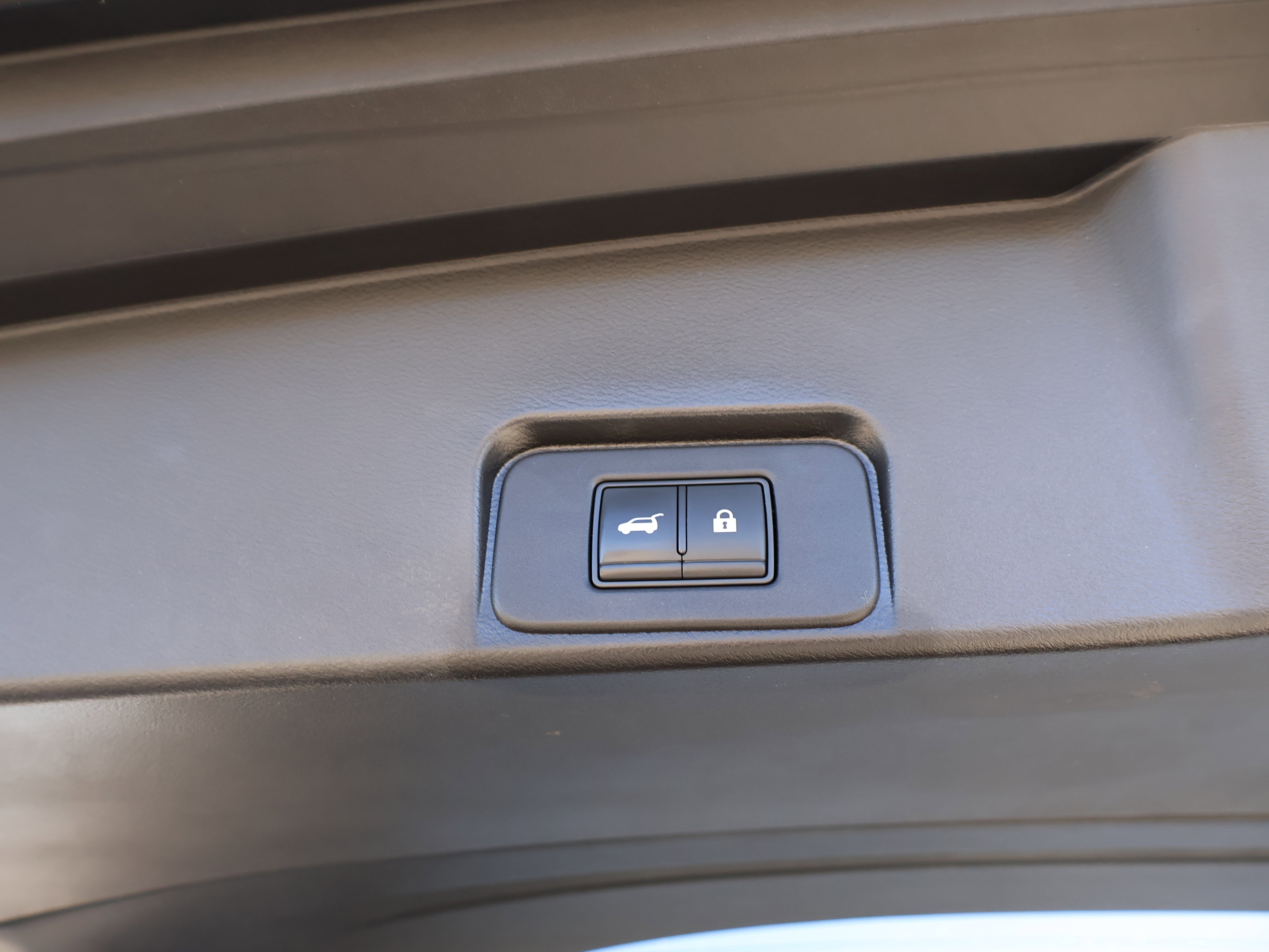 Used 2022 Nissan Rogue SL image 20