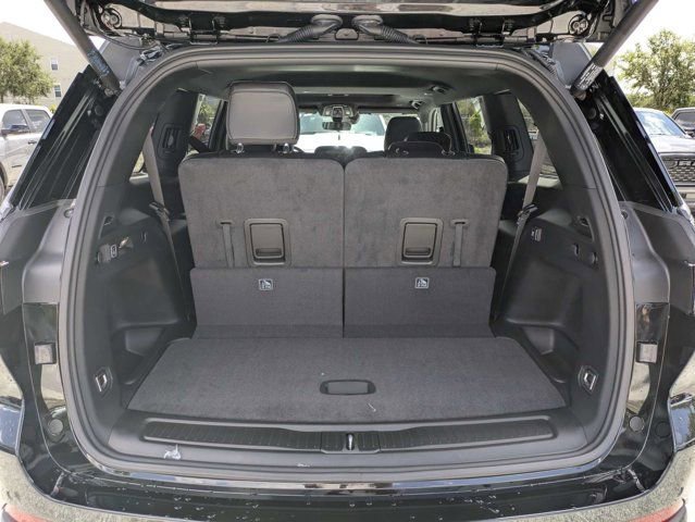 New 2026 Jeep Grand Cherokee L 2WD image 12